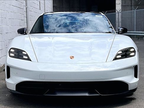 Used 2026 Porsche Taycan AWD/4WD image 22