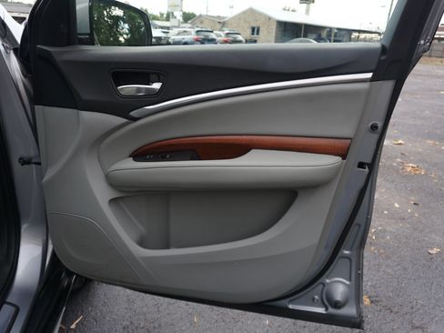 Used 2017 Acura MDX SH-AWD w/ Advance Package image 15