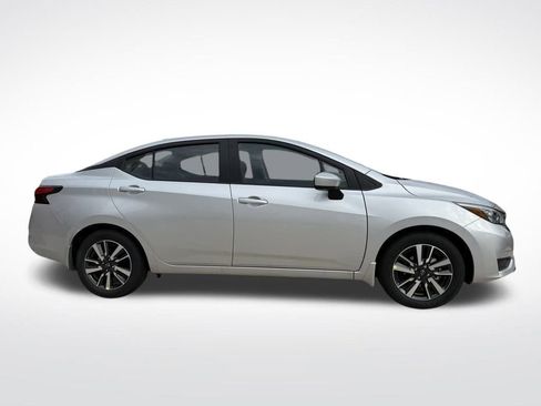 New 2025 Nissan Versa SV image 5