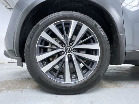 Used 2022 Nissan Pathfinder Platinum w/ Cargo Package image 7