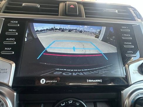 Used 2021 Toyota 4Runner SR5 AWD/4WD image 37