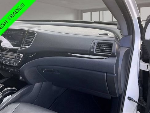 Used 2022 Honda Pilot Touring image 26