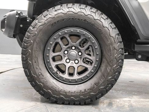 Used 2022 Jeep Wrangler Unlimited Sport image 43