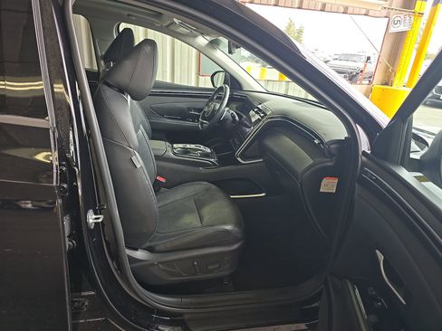 Used 2022 Hyundai Tucson Limited AWD/4WD image 11