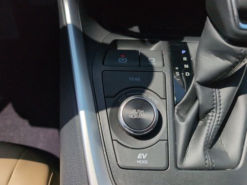 Certified 2025 Toyota RAV4 XLE Premium w/ Weather Package image 39