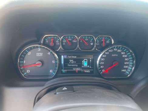 Used 2018 GMC Yukon SLT w/ Open Road Package RWD image 10