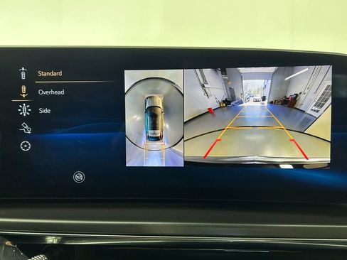 Used 2024 Cadillac Lyriq Tech w/ Driver Assist Package AWD/4WD image 19