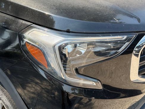 Used 2018 GMC Terrain SLE FWD image 8
