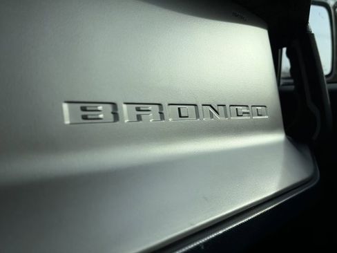 Used 2022 Ford Bronco Outer Banks image 27