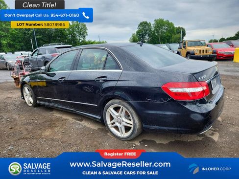 Used 2013 Mercedes-Benz E 350 4MATIC Sedan image 3