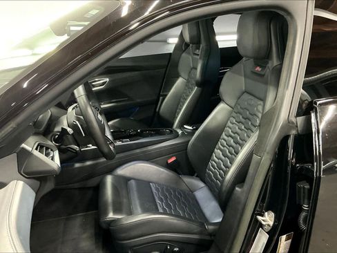 Used 2022 Audi RS e-tron GT w/ Carbon Performance Package image 27