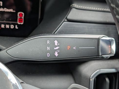 Used 2025 GMC Acadia Elevation AWD/4WD image 39