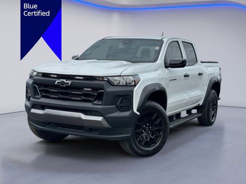 Used 2024 Chevrolet Colorado Trail Boss w/ Advanced Trailering Package AWD/4WD image 1