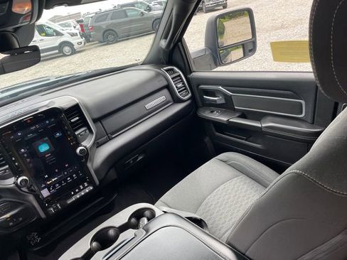 Used 2025 RAM 2500 Big Horn AWD/4WD image 23