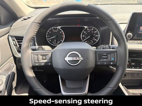 New 2026 Nissan Rogue SV AWD/4WD image 18