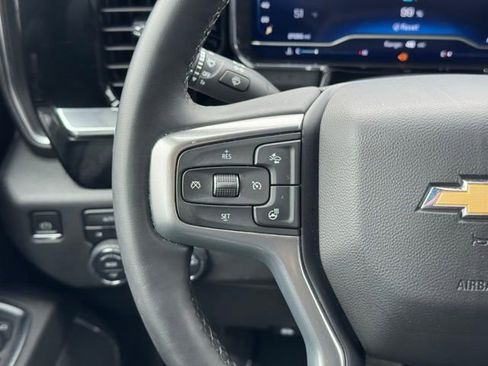 Used 2023 Chevrolet Silverado 1500 LT AWD/4WD image 22