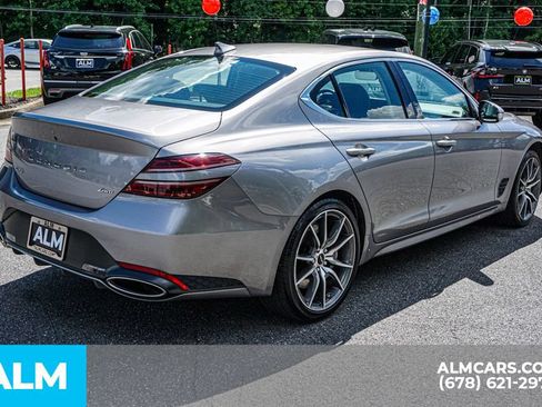 Used 2025 Genesis G70 2.5T AWD/4WD image 6