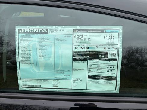 New 2025 Honda Accord SE image 10