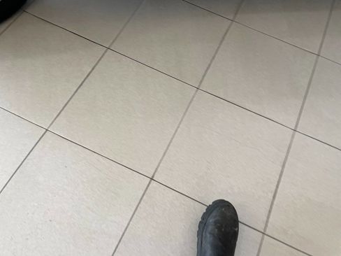 Used 2018 Toyota RAV4 Limited w/ Advanced Technology Package image 13