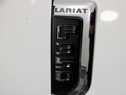 Used 2017 Ford F350 Lariat w/ Lariat Value Package image 10