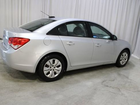 Used 2016 Chevrolet Cruze LS FWD image 27