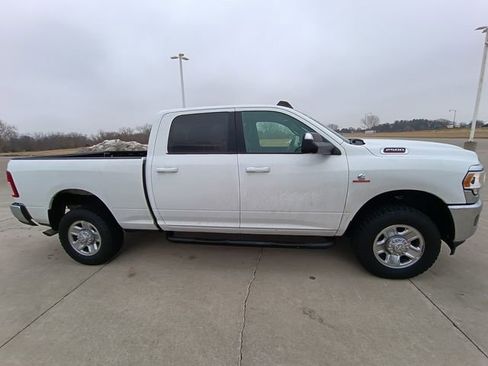 Used 2021 RAM 2500 Big Horn image 2