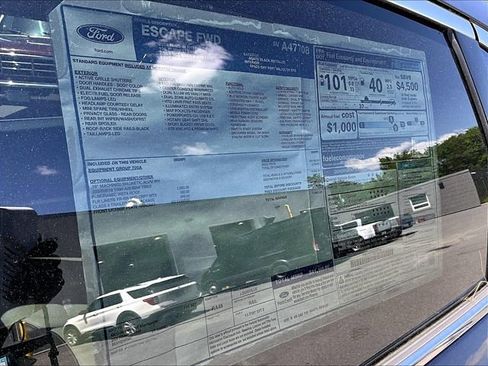 New 2025 Ford Escape Base w/ Class II Trailer Tow Package image 15