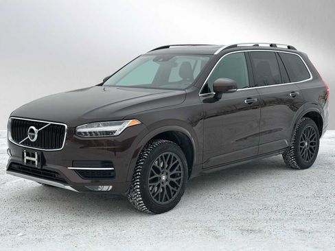Used 2018 Volvo XC90 T6 Momentum image 7