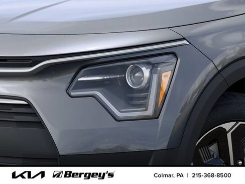 New 2026 Kia Niro LX FWD image 12