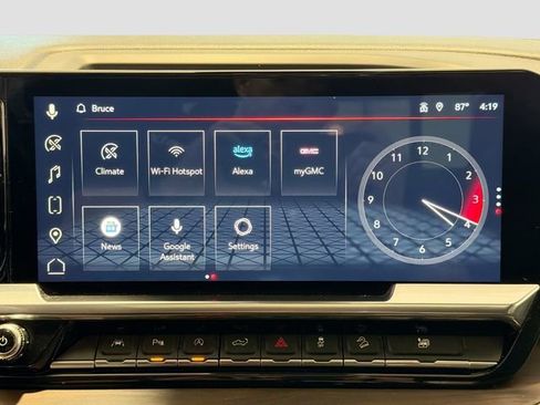 Used 2023 GMC Sierra 1500 SLT w/ SLT Premium Package image 15