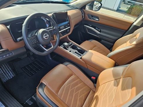 Certified 2024 Nissan Pathfinder Platinum w/ Cargo Package image 20