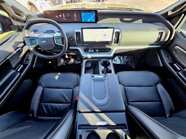 Used 2025 Ford Expedition Tremor AWD/4WD image 30