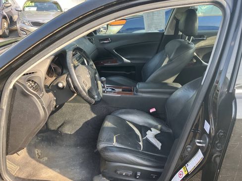 Used 2007 Lexus IS 250 AWD image 4