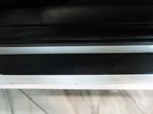 Used 2021 Tesla Model 3 Standard Range Plus RWD image 24