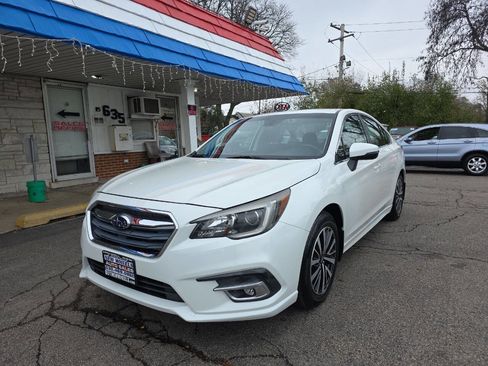 Used 2018 Subaru Legacy 2.5i Premium image 2