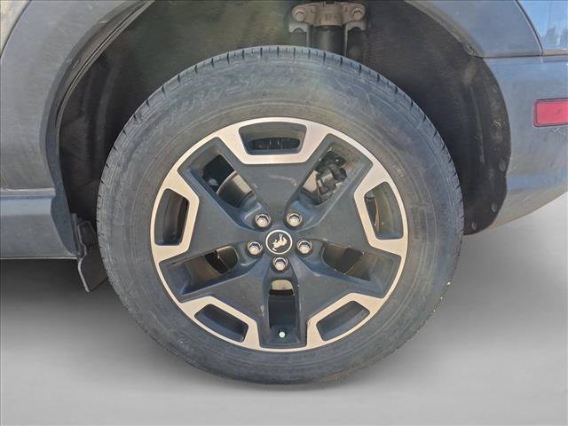 Used 2024 Ford Bronco Sport Outer Banks w/ Tech Package AWD/4WD image 13