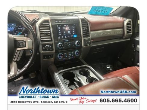 Used 2018 Ford F350 Platinum w/ Platinum Ultimate Package AWD/4WD image 18