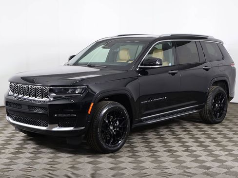 Used 2022 Jeep Grand Cherokee L Summit AWD/4WD image 14
