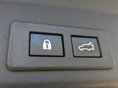 Used 2022 Subaru Ascent Onyx Edition image 19