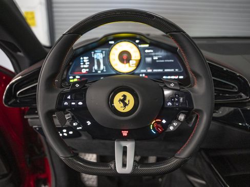 Used 2026 Ferrari Purosangue AWD/4WD image 39