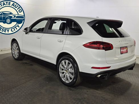 Used 2018 Porsche Cayenne Platinum Edition AWD/4WD image 5