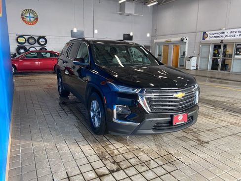 Used 2023 Chevrolet Traverse LT w/ LPO, Floor Liner Package image 15