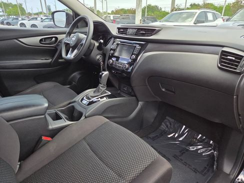 Used 2020 Nissan Rogue Sport S FWD image 14