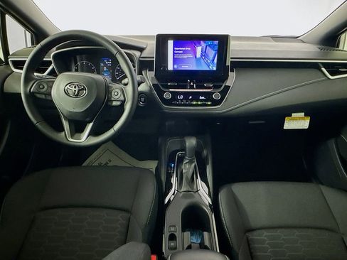 Used 2025 Toyota Corolla SE image 24