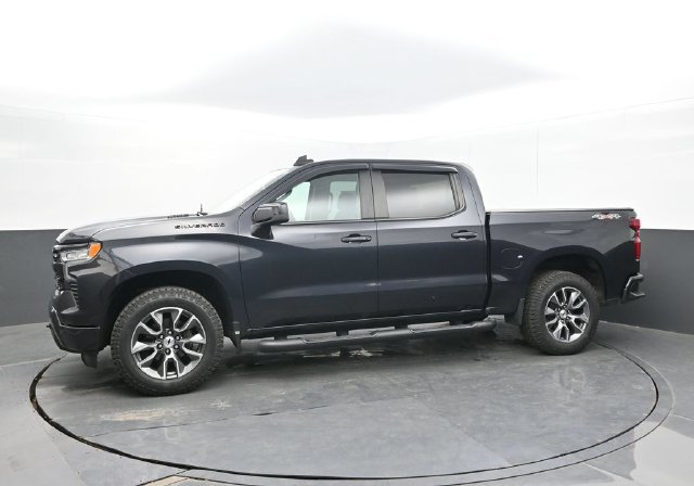 Used 2024 Chevrolet Silverado 1500 RST w/ Max Trailering Package AWD/4WD image 2