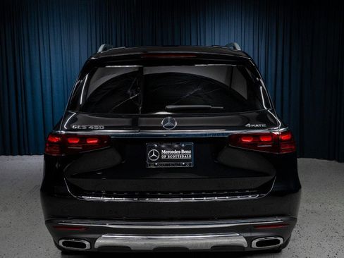 New 2026 Mercedes-Benz GLS 450 4MATIC image 9