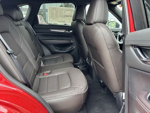 New 2025 MAZDA CX-5 Signature image 21