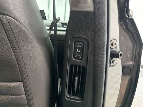 Used 2019 Honda Odyssey EX-L image 19