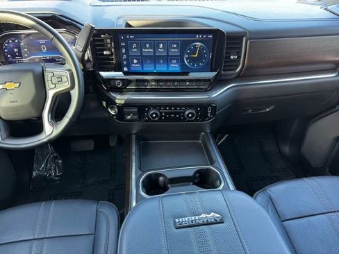 Certified 2024 Chevrolet Silverado 3500 High Country w/ High Country Premium Package image 2