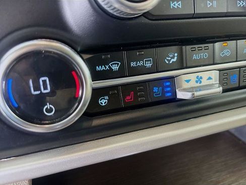 Certified 2023 Ford Expedition Max Limited RWD image 21
